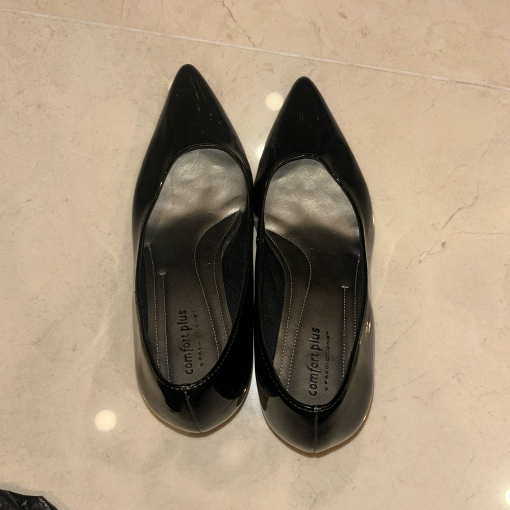 High heels size 9.